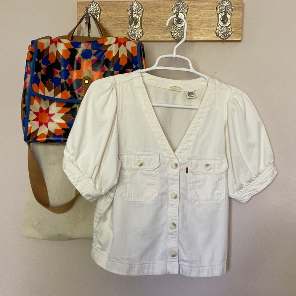 Levi’s oversized short sleeve button up